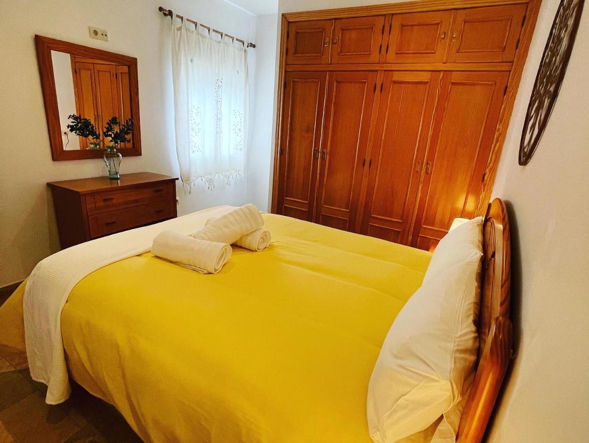 Apartamentos Colon Pondos Linares (Jaen) Exterior photo